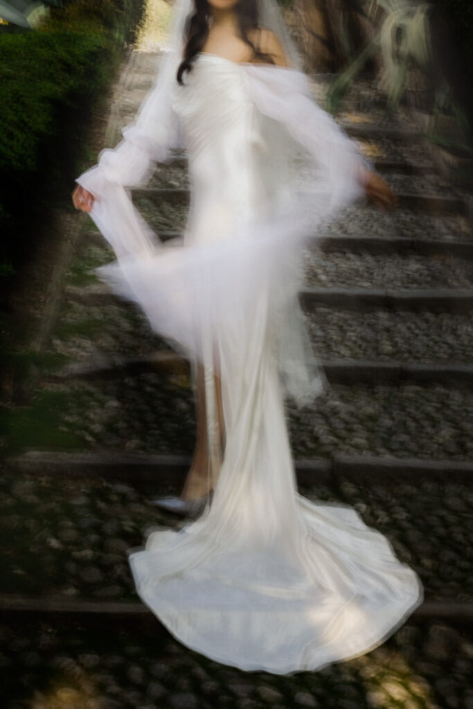 elopement at Villa Cipressi in Varenna